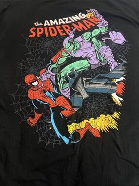 Marvel Spider-Man Holiday Graphic Tee - Black with Red, Blue, Yellow, White